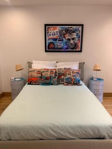 Highly Recommended Apartment Steps From The Lake Annecy Luaran gambar
