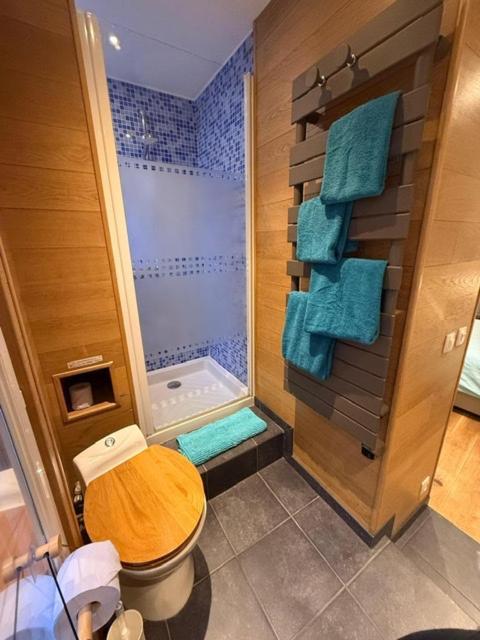 Highly Recommended Apartment Steps From The Lake Annecy Luaran gambar
